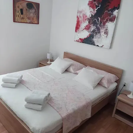 With A Parking Space Razanj, Rogoznica - 17328 Apartment *