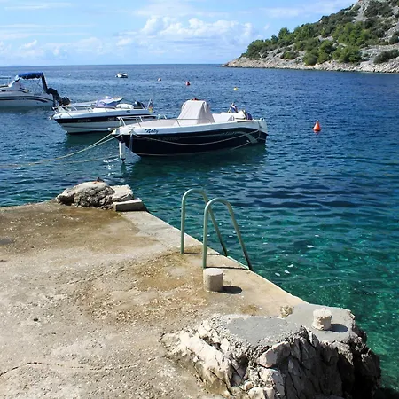 With Parking Space Razanj, - 17328 Lejlighed