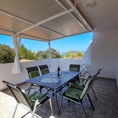 With Parking Space Razanj, - 17328 公寓 *